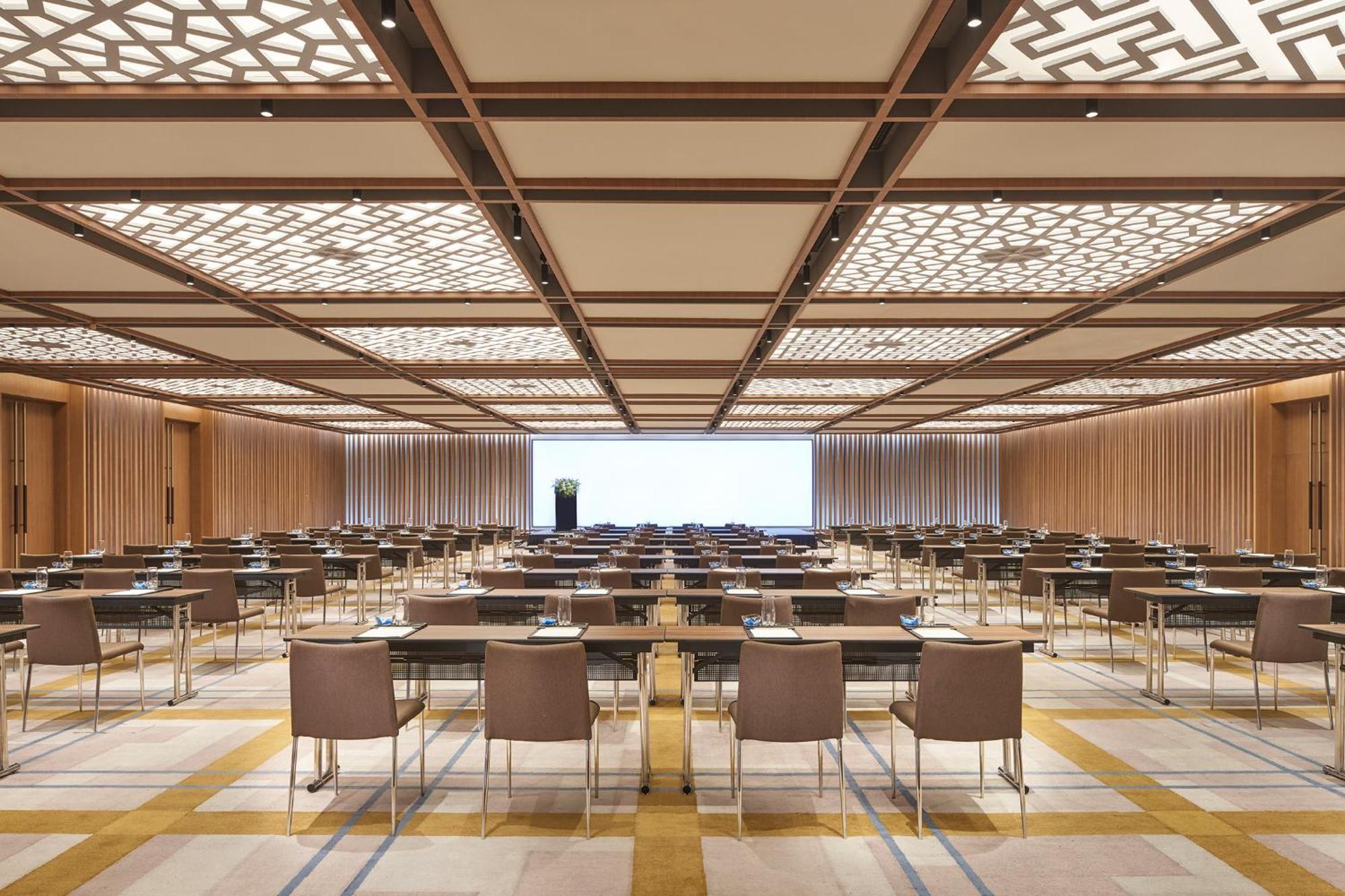 Hotel Hyatt Regency Metropolitan Chongqing Esterno foto