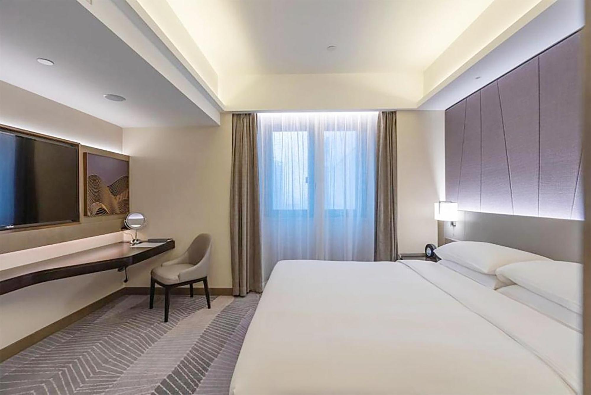Hotel Hyatt Regency Metropolitan Chongqing Esterno foto